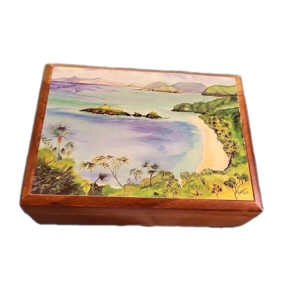 Elaine Eston Annabella US Virgin Islands Cedar Wooden Trinket Jewelry Box 1994 - Picture 2 of 14